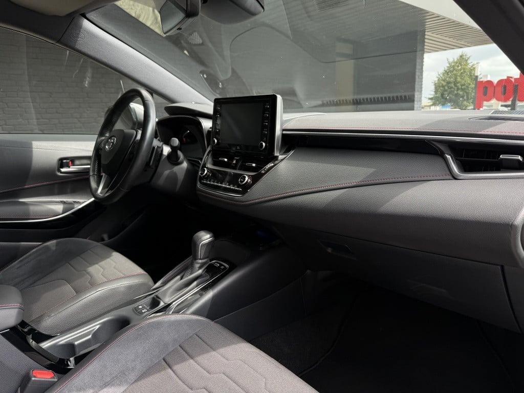 Toyota Corolla Touring Sports 2.0 hybrid executive // 185pk // jbl audio //