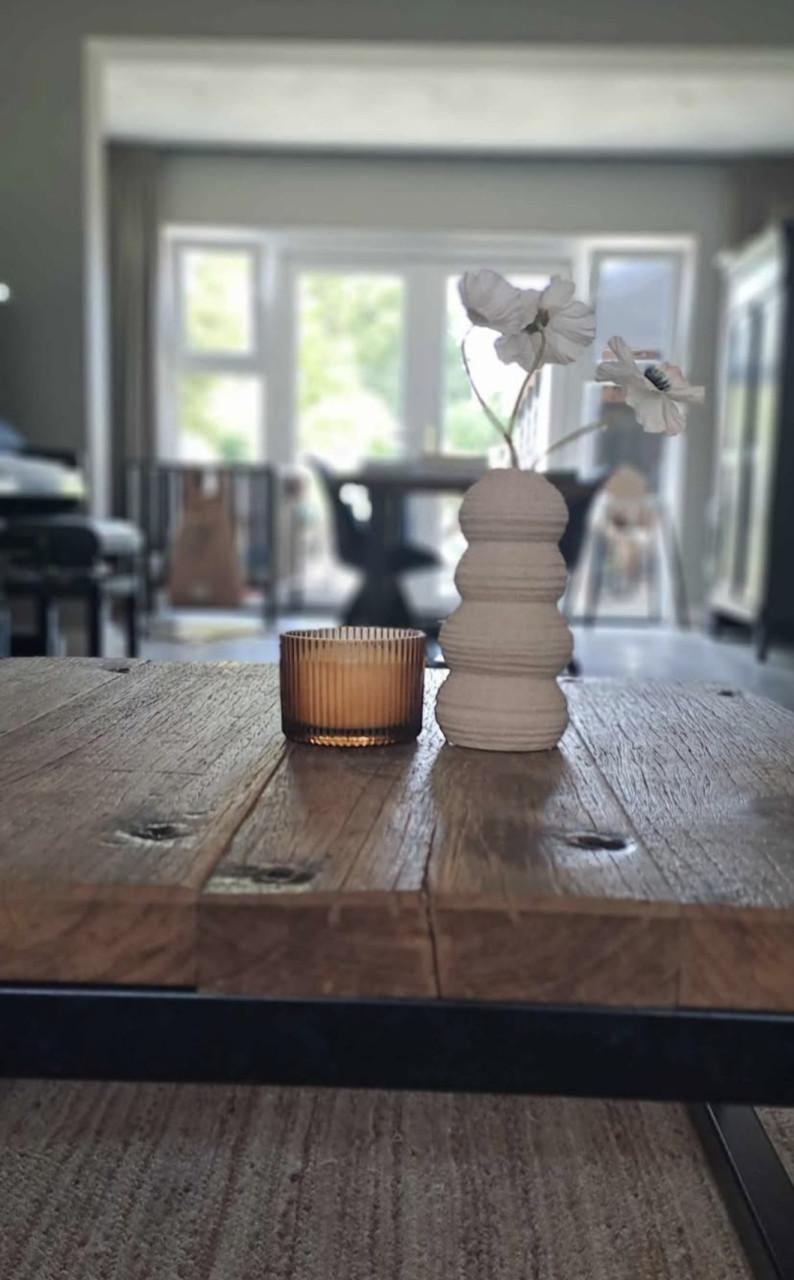 Zware massief houten salontafel