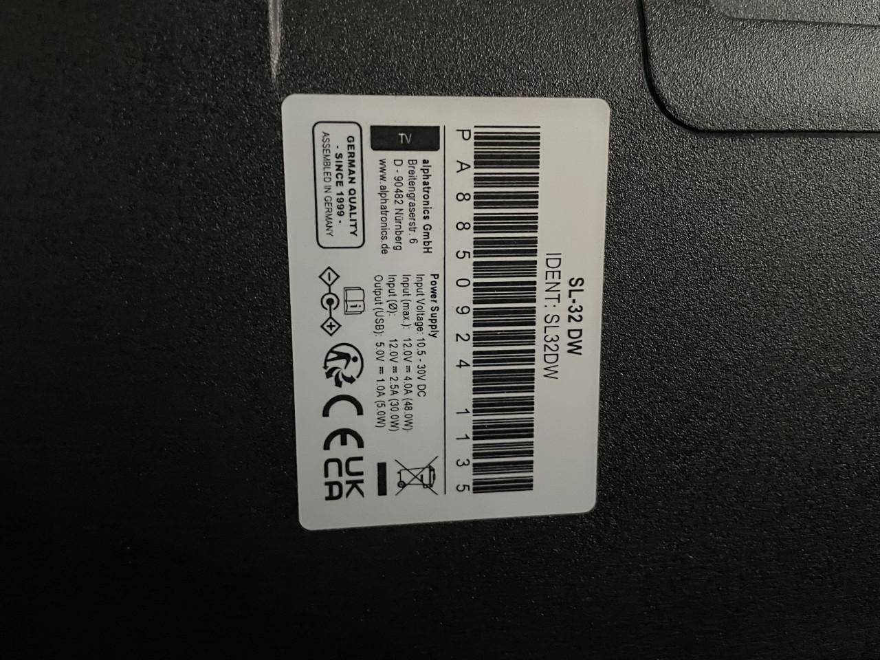 TV voor in de Camper of Caravan 12 volt / Alphatronic SL32-DW