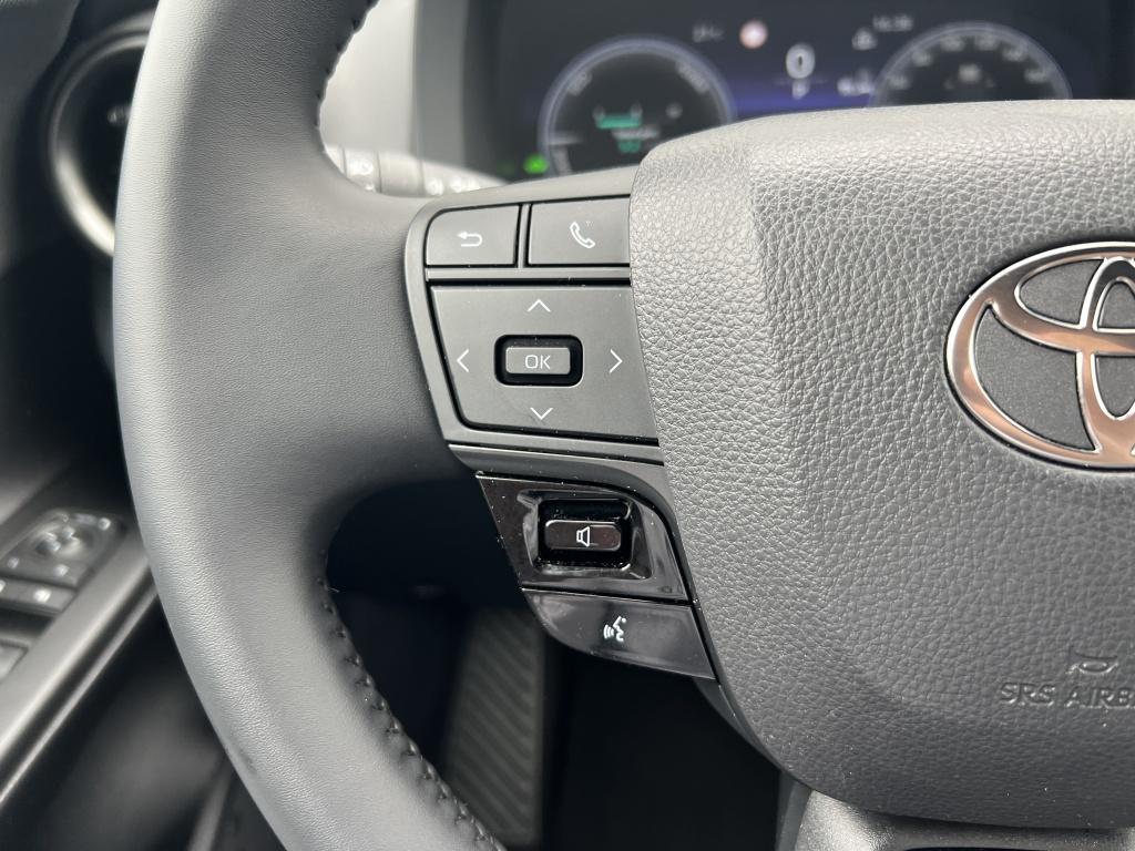 Toyota C-hr 1.8 hybrid 140 dyn