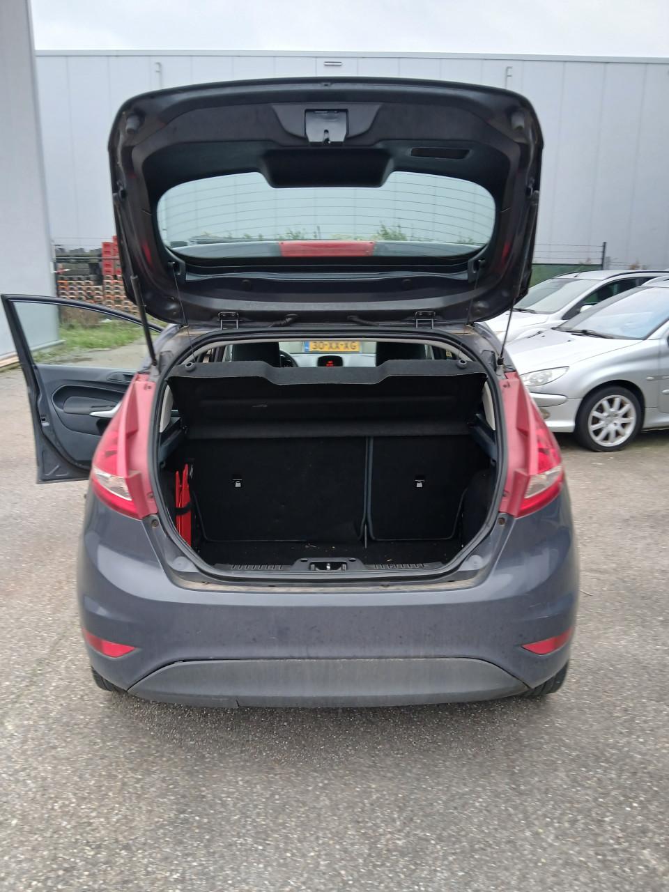 Ford Fiesta 1.3-5 drs-2013-km152000-Airco-stuurbekr-sound systnw.apk-4800,=