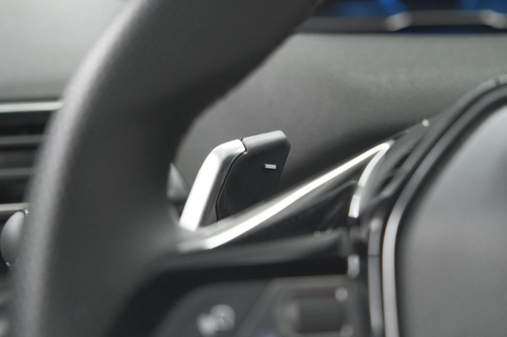 Peugeot 3008 1.2 hybrid 136 e-dcs6 gt | 360 camera | adaptieve cruise contr