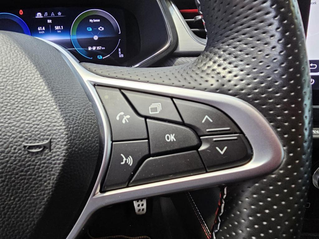 Renault Captur rs-line 1.6 e-tech plug-in hybrid 160 serie limitée e-tech
