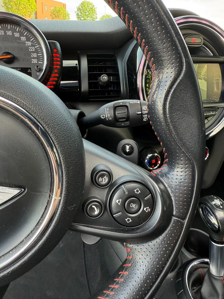 Mini Cooper 2.0 - chili - full option!