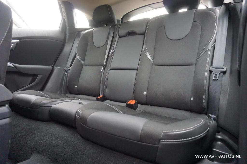 Volvo V40 2.0 d2 summum business