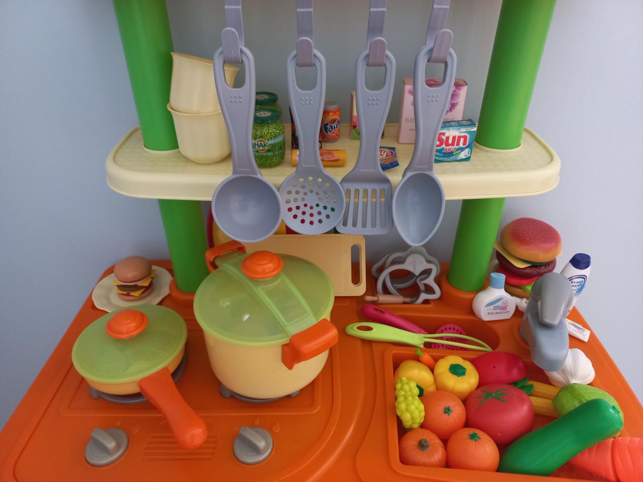 Speel keuken met heel veel accessoires