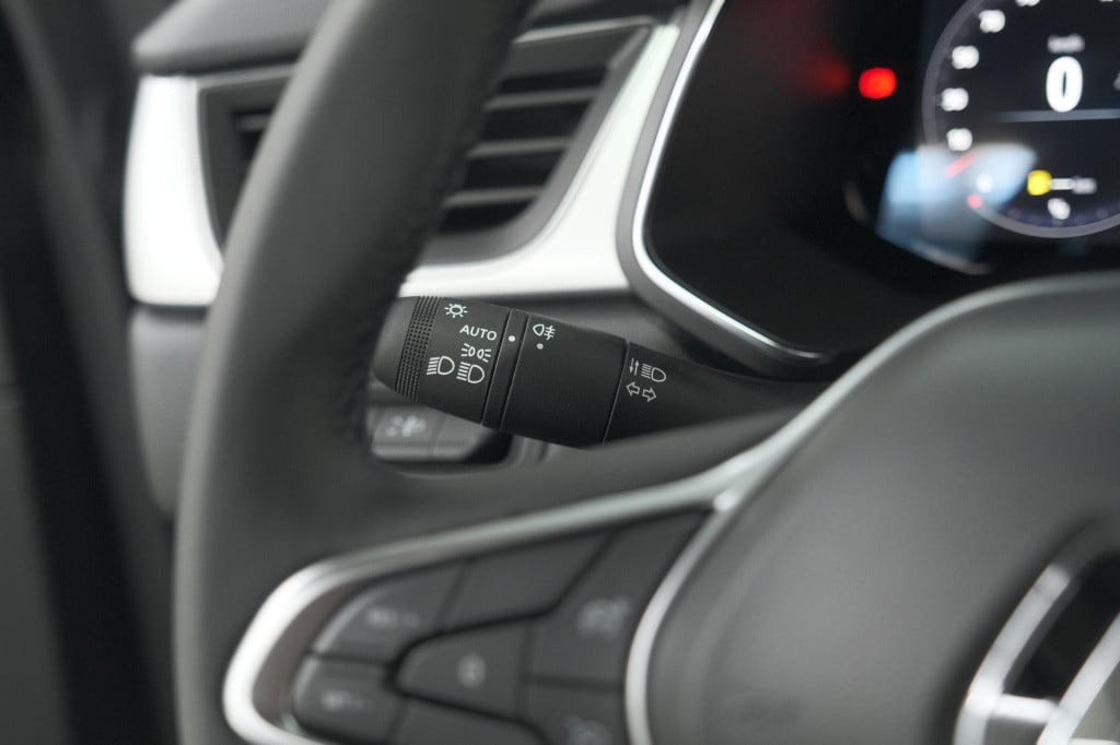 Renault Captur tce 90 techno | 360 camera | navigatie | 9.3 inch groot sche