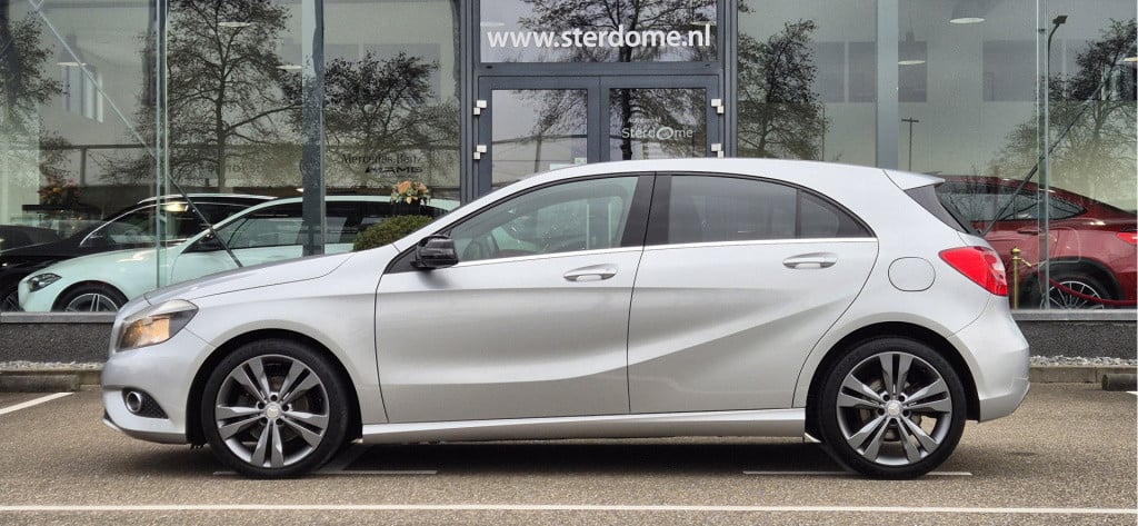 Mercedes-Benz A-Klasse 180 ambition l airco l camera l navigatie l stoelver