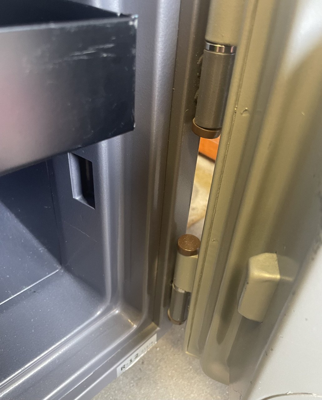 Zware metalen kluis