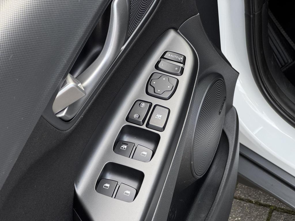 Hyundai Kona 1.0 t-gdi fashion incl. trekhaak!