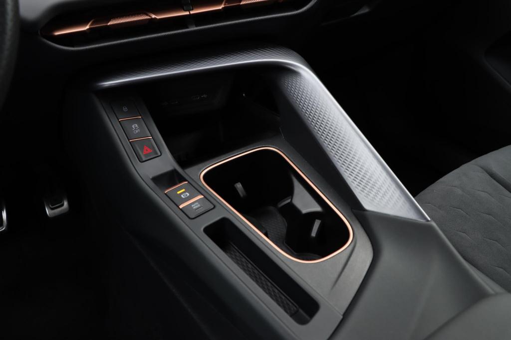 Cupra Terramar 1.5 etsi business dsg7 150pk