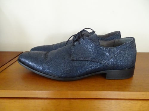 Hippe Blauwe Italiaanse schoenen Mt 45 glitter.
