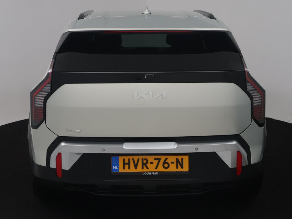 Kia Ev3 plus 81.4 kwh | trekhaak afneembaar | parkeercamera | stoel- en stu