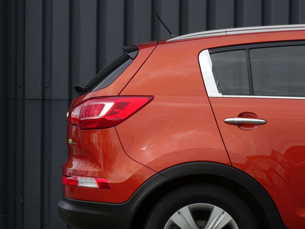 Kia Sportage 1.6 gdi x-ecutive plus pack | pano | bluetooth