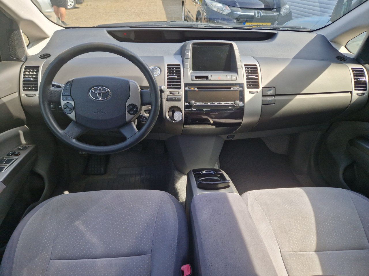 Toyota Prius 1.5 VVT-i