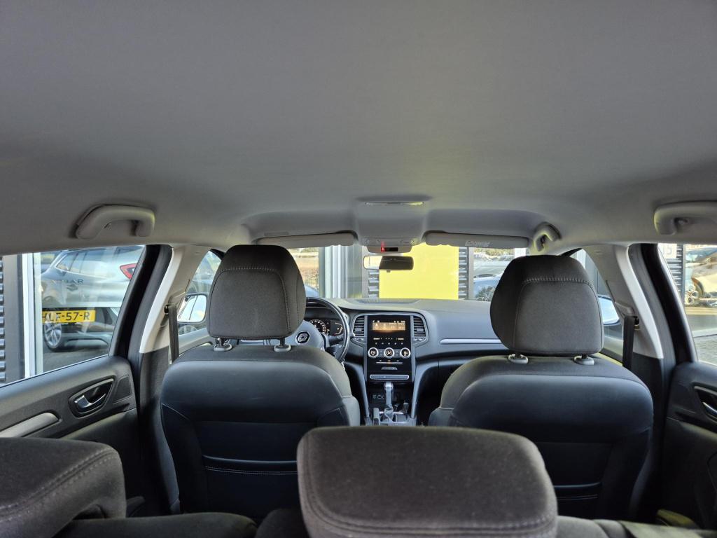 Renault Megane 1.3 tce 140 edc automaat business edt. trekhaak, all season 