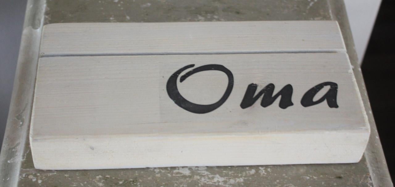 Houten planje voor foto of mooie kaart oma