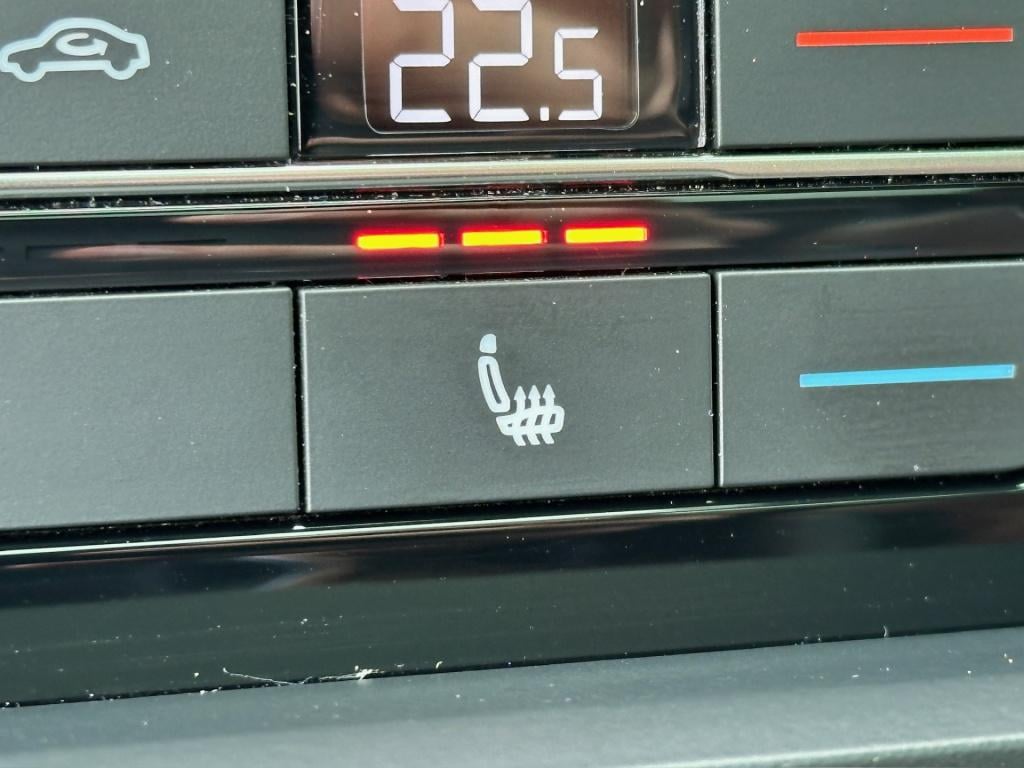 Volkswagen Onbekend touareg 3.0 tdi 4motion atmosphere | panoramadak | trek