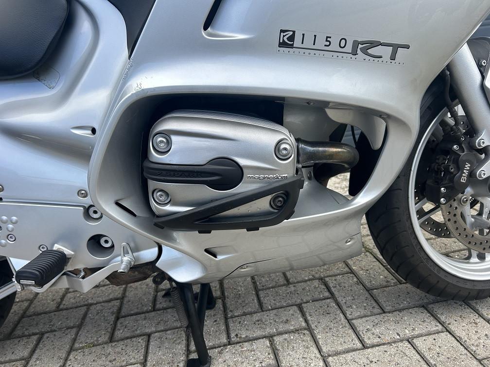 BMW R1150RT Twin-Spark uit 2004 met 122dkm, met ABS, kofferset, €1995,-