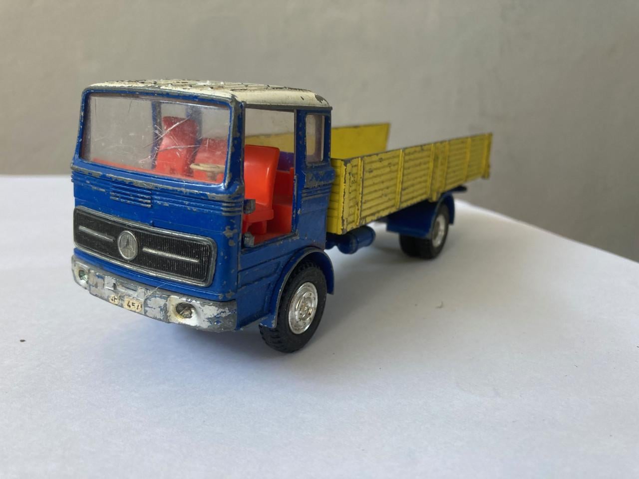 Dinkey Toys England