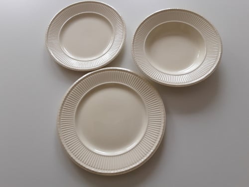 Wedgwood borden en soepterrine