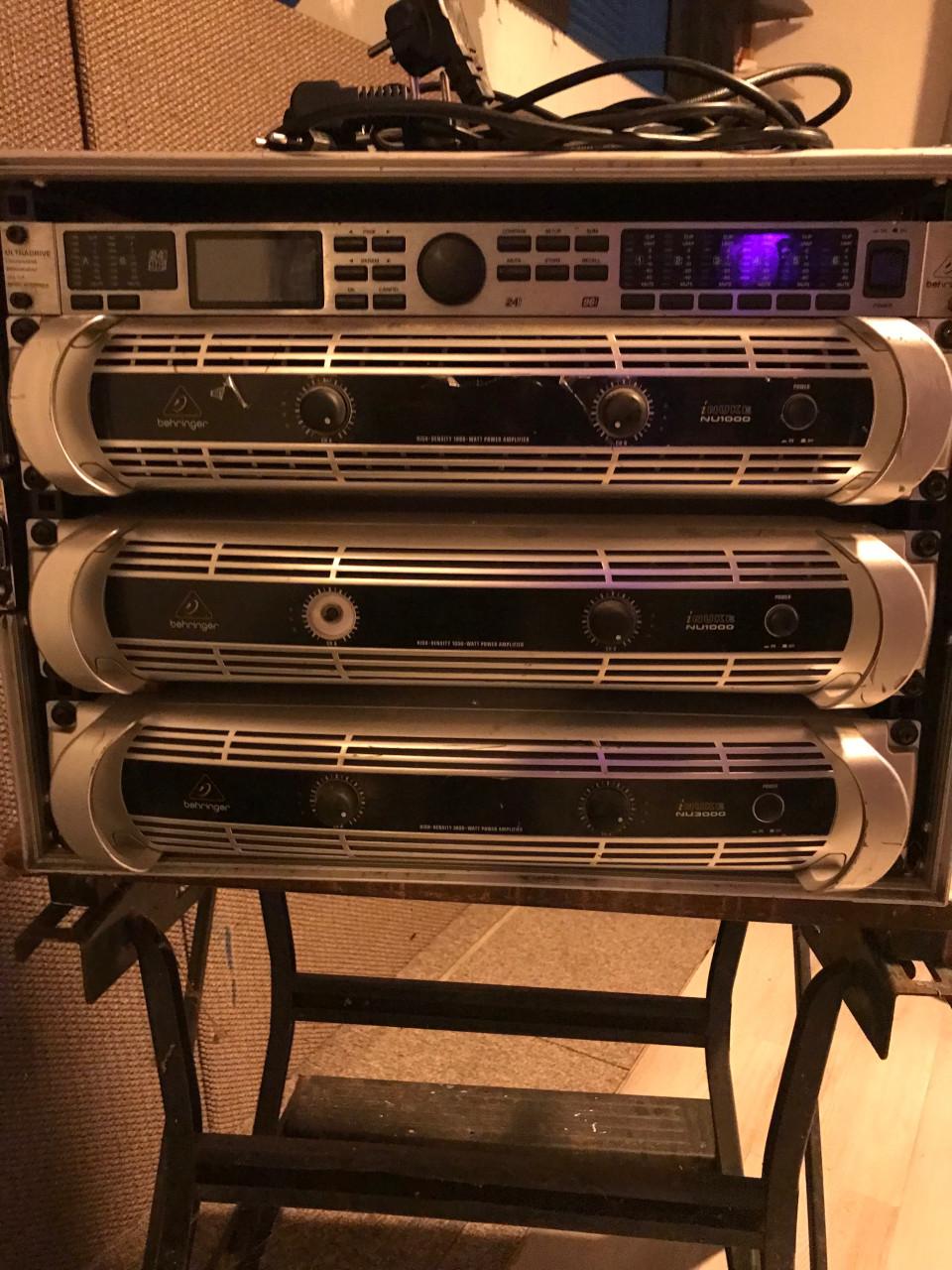 Versterker rack