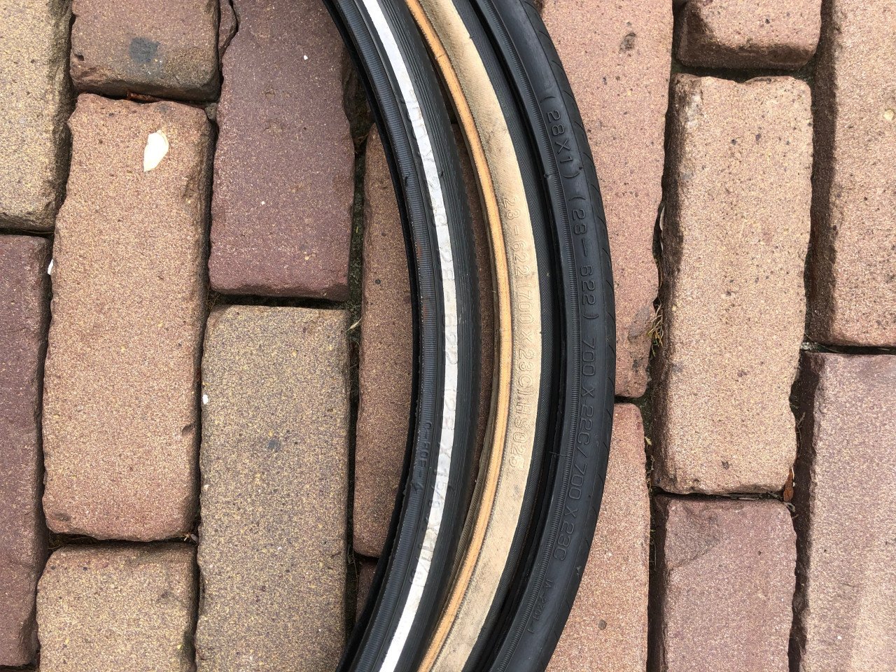 Drie racefiets buitenbanden.