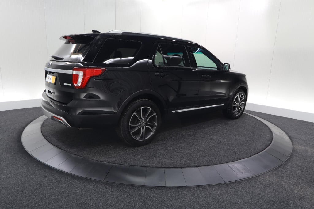 Ford Explorer xlt 2.3 ecoboost | 7 zitplaatsen | camera | dodehoekdetectie 