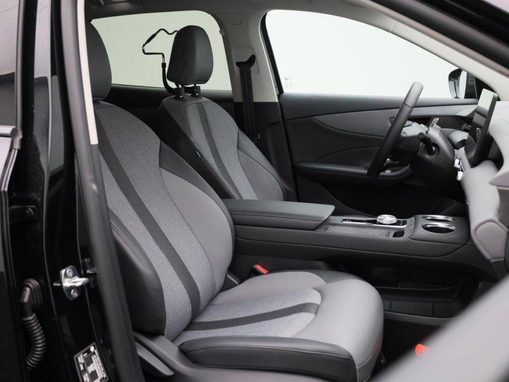MG Mgs5 Ev luxury 64 kwh | black pack | 360 camera | warmtepomp | getint gl