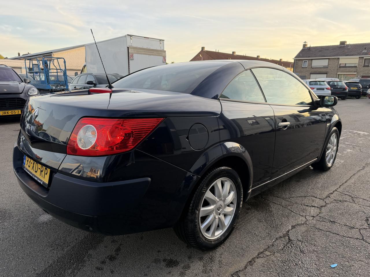 Renault Megane Coupe-Cabriolet 1.6-16V Tech Line NAP AUTOMAAT ! ! !