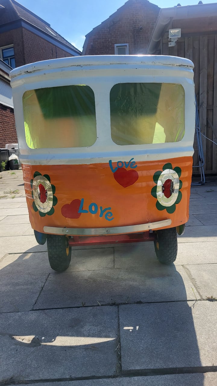Hippiebusjes carnaval