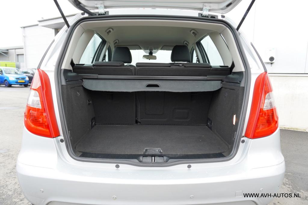 Mercedes-Benz A-Klasse 160 blueefficiency business class