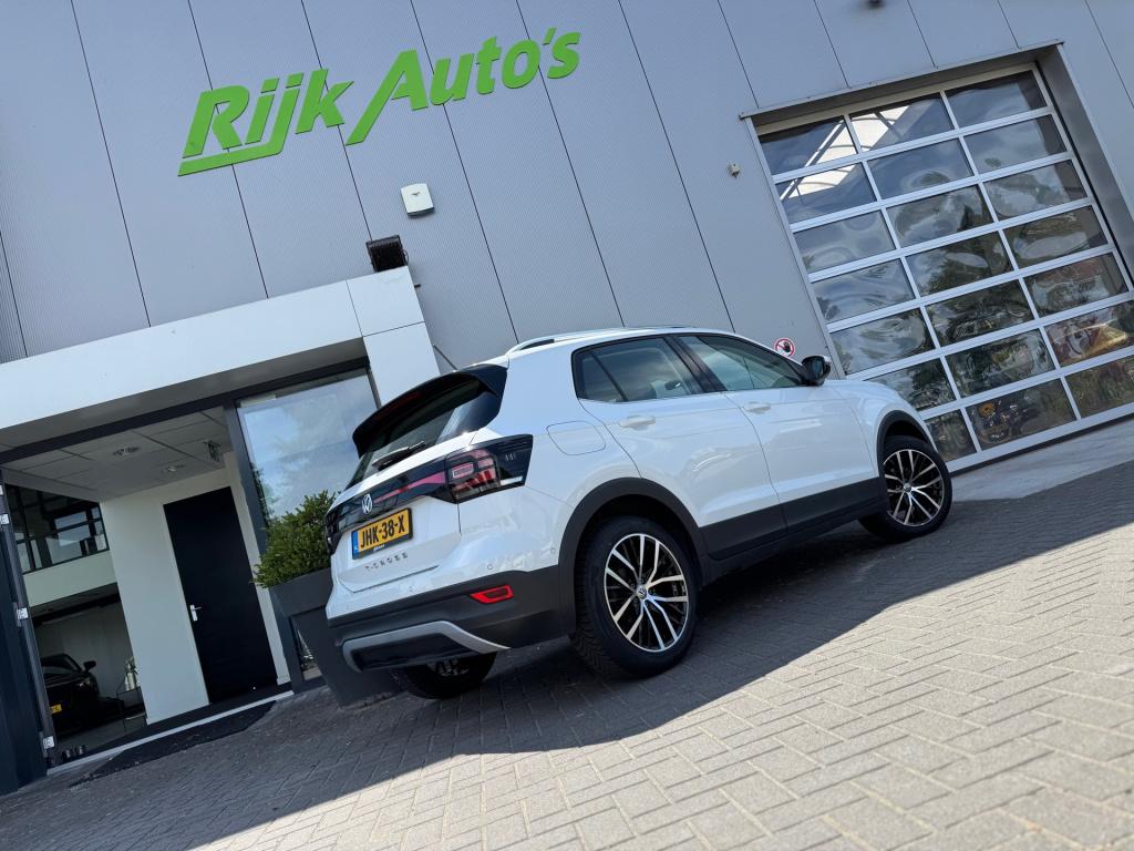 Volkswagen T-cross 1.0 tsi style * virtual cockpit * stoelverwarming * carp