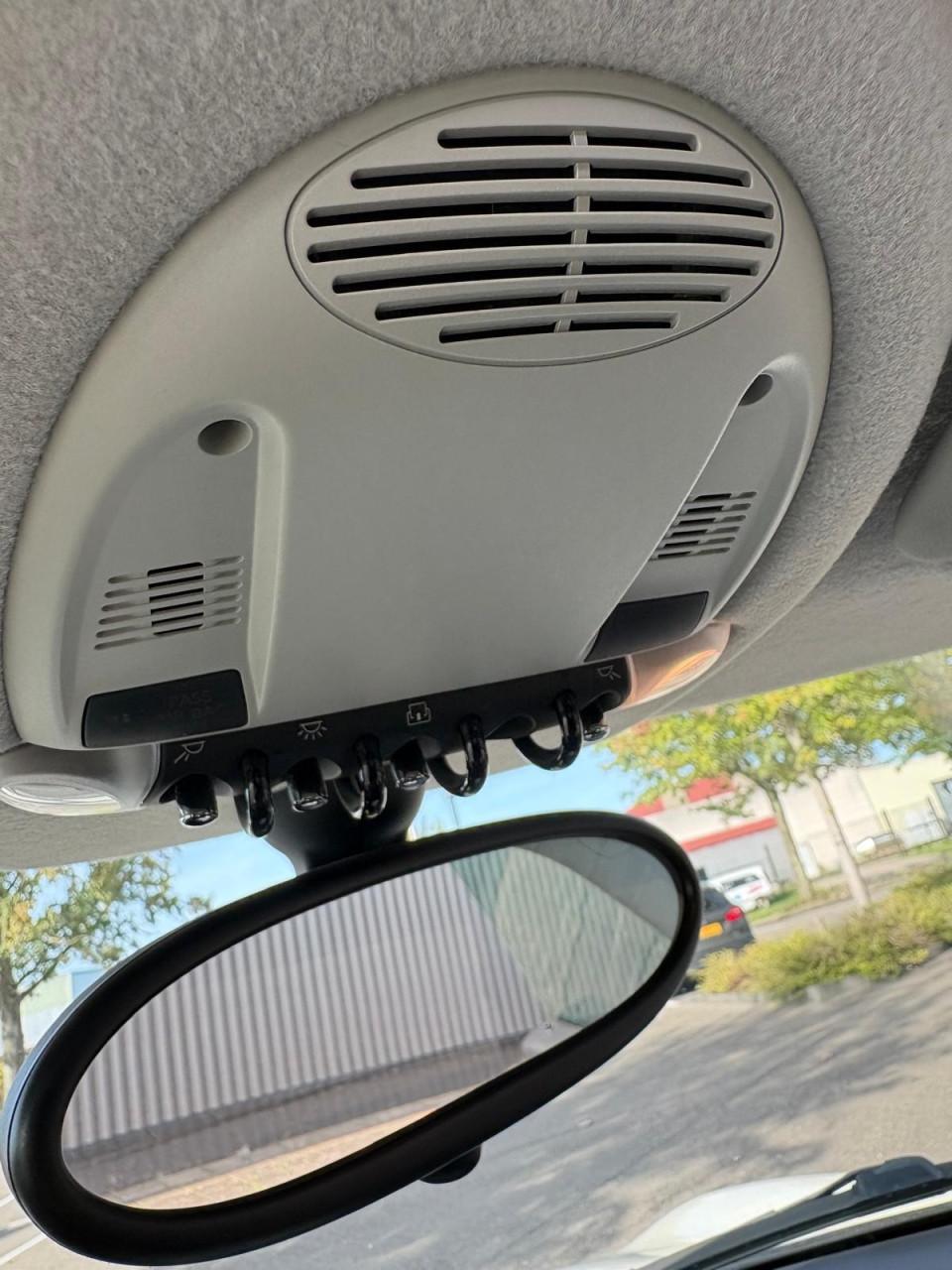 Prachtige Mini One*2010*Pano*Airco*157000km