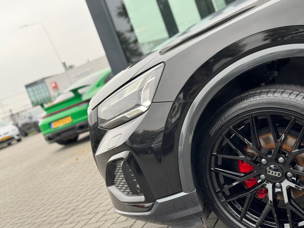 Audi Q2 35 tfsi matrix led * camera * stoelverwarming * acc * keyless