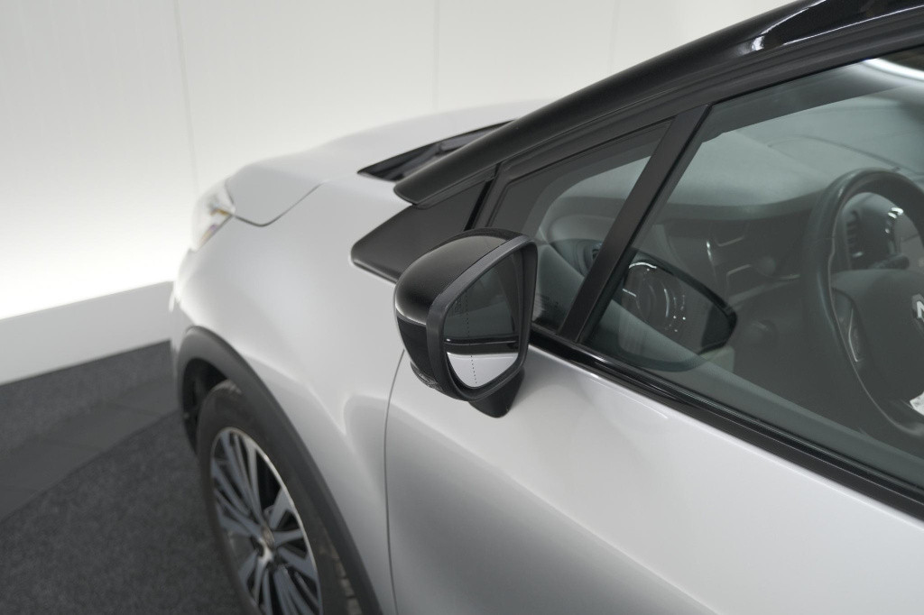 Renault Captur tce 150 edc initiale paris | trekhaak | camera | panoramadak