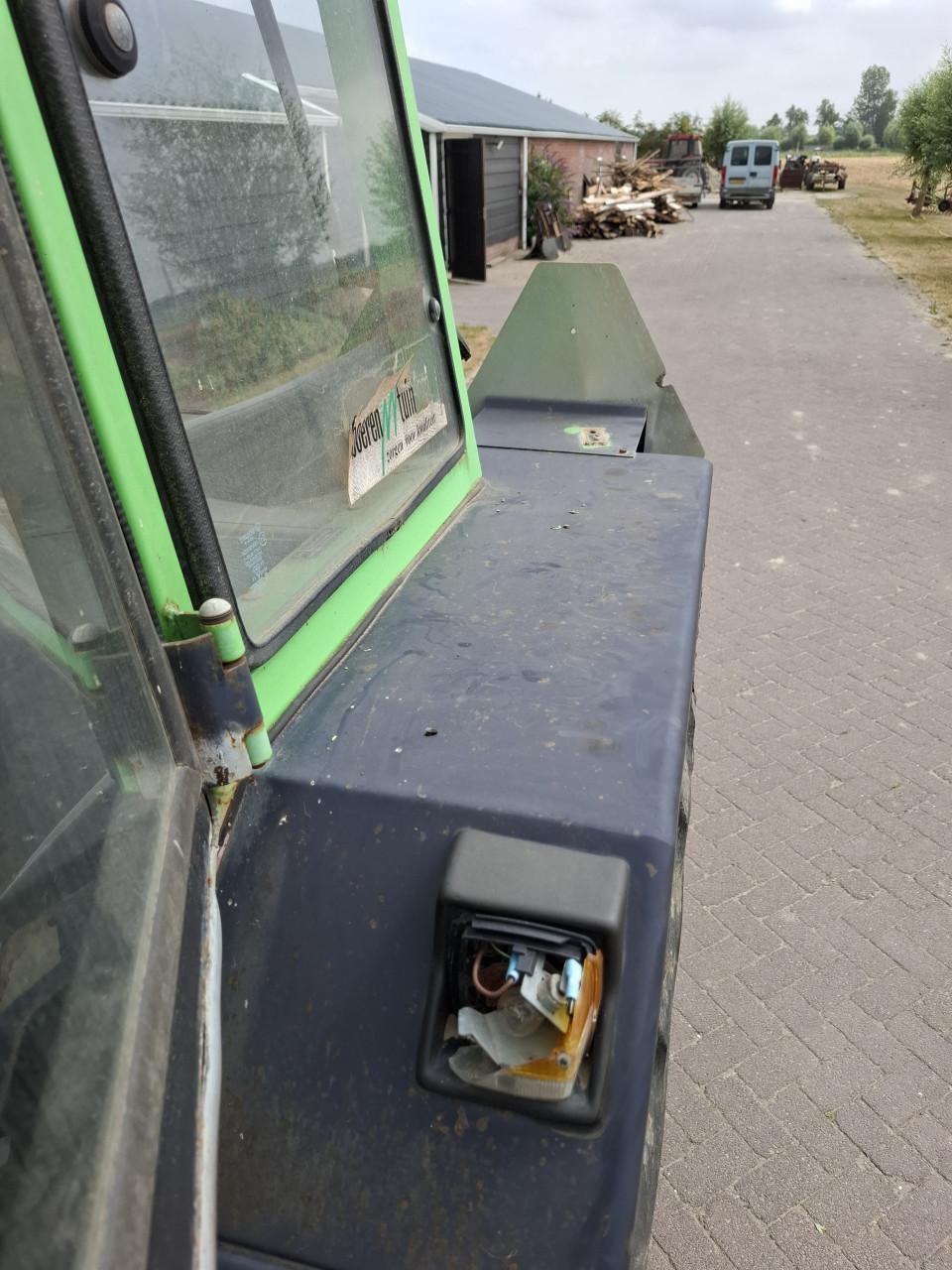 Deutz 6807c tractor