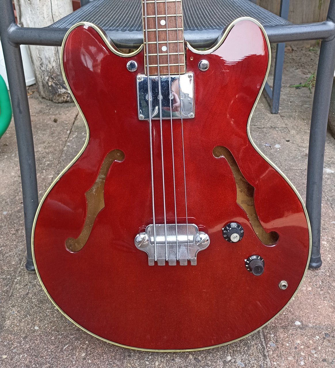 Maya basgitaar vintage