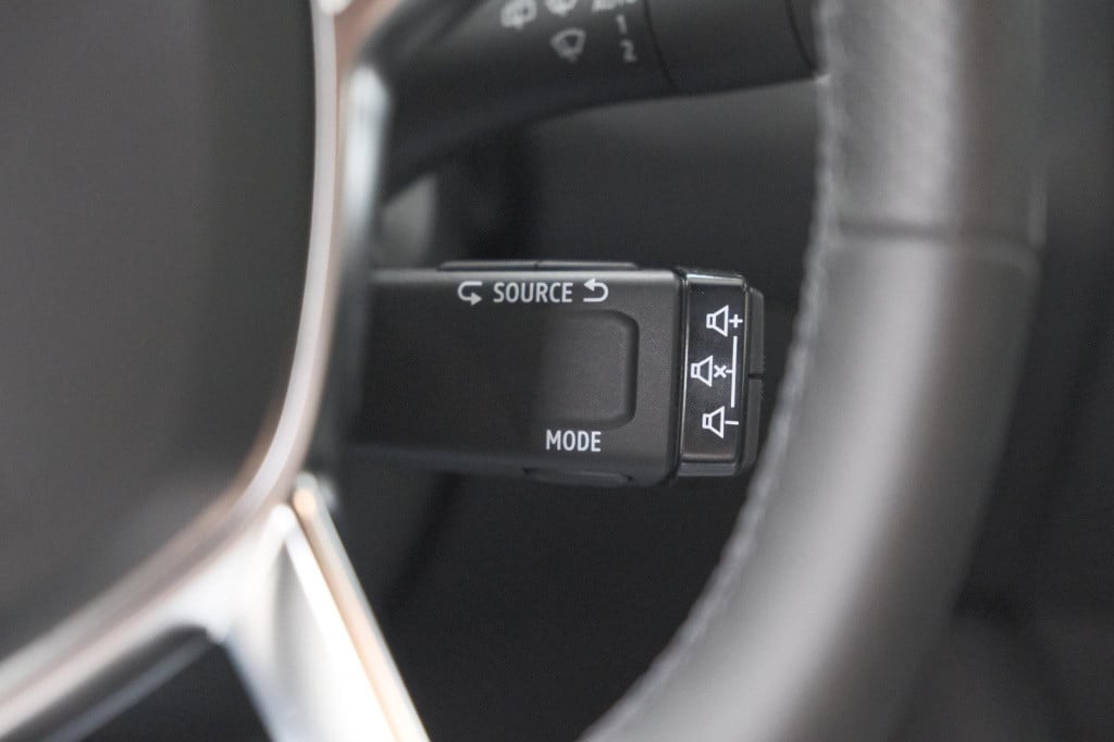 Renault Captur tce 90 techno | nieuw model | camera | harman kardon | apple