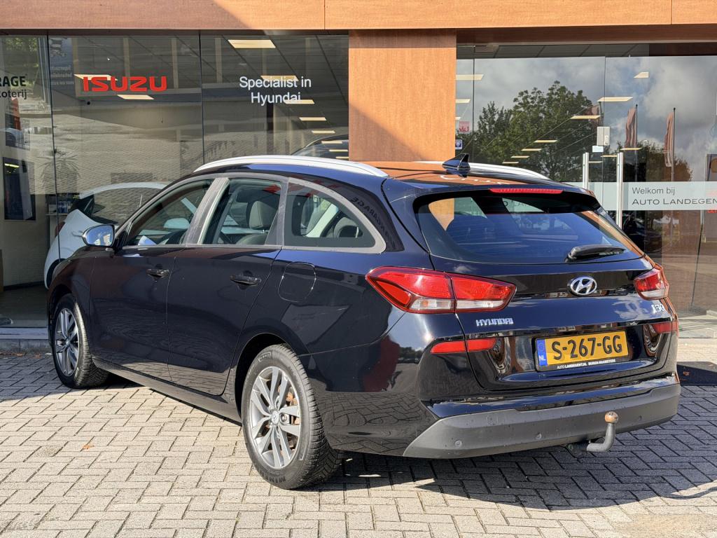 Hyundai I 30 wagon 1.4 t-gdi premium | camera | carplay | radio | trekhaak 
