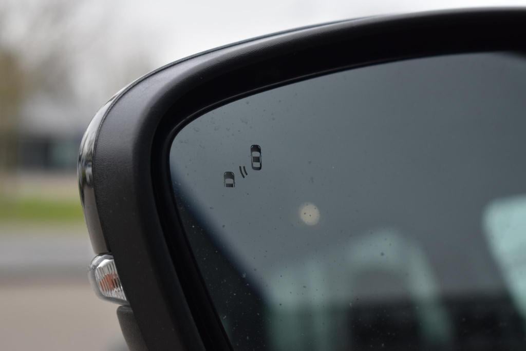 Ford Kuga 2.5 phev st-line | elektrisch wegklapbare trekhaak | climate cont