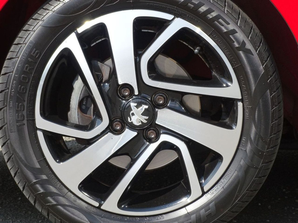 Peugeot 108 1.0 e-vti allure top! bluetooth | 15" | cabrio top