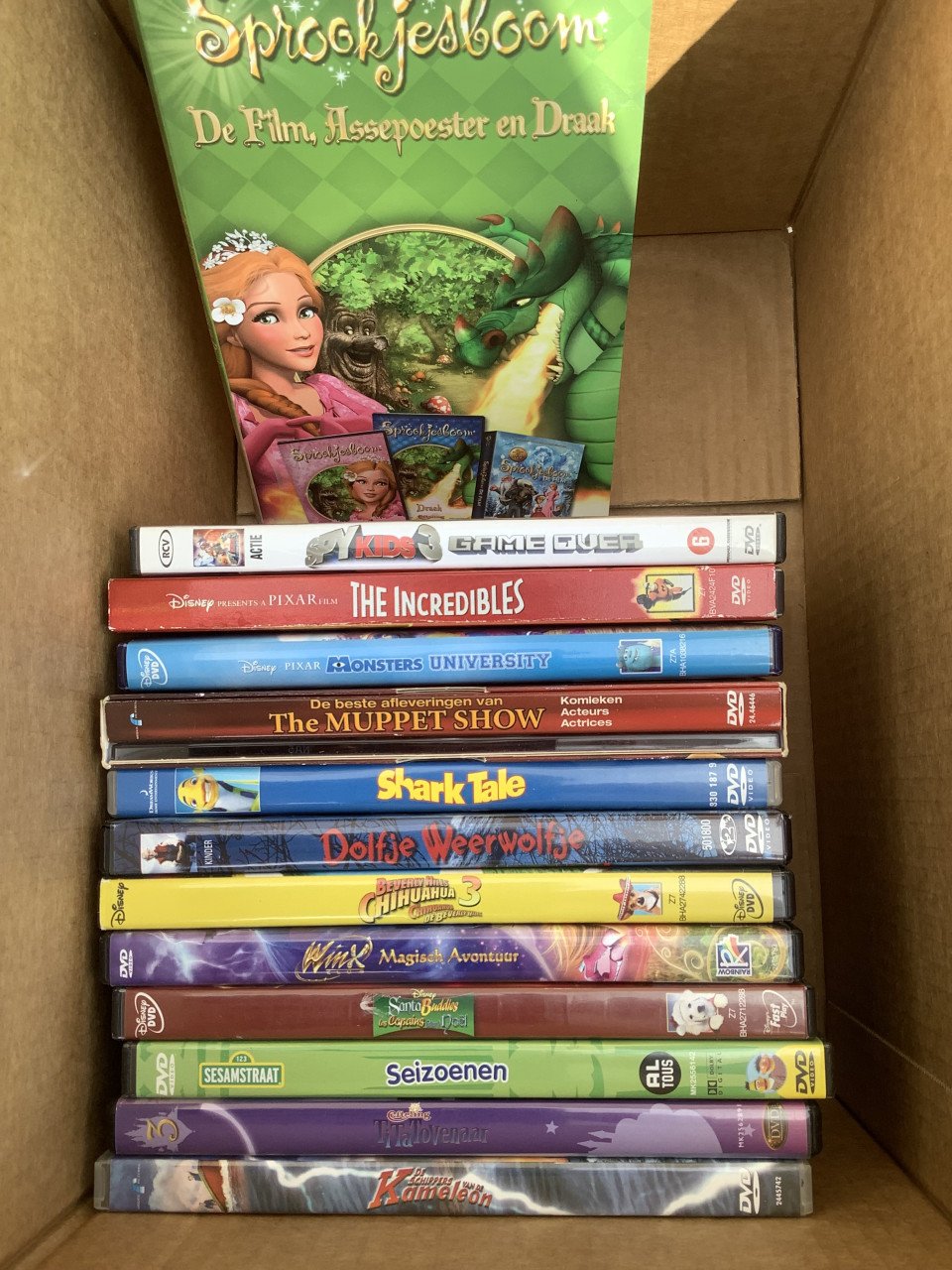 Grote partij van ca.130 films op dvd. Actie, Oorlog, Komedie, Romantiek