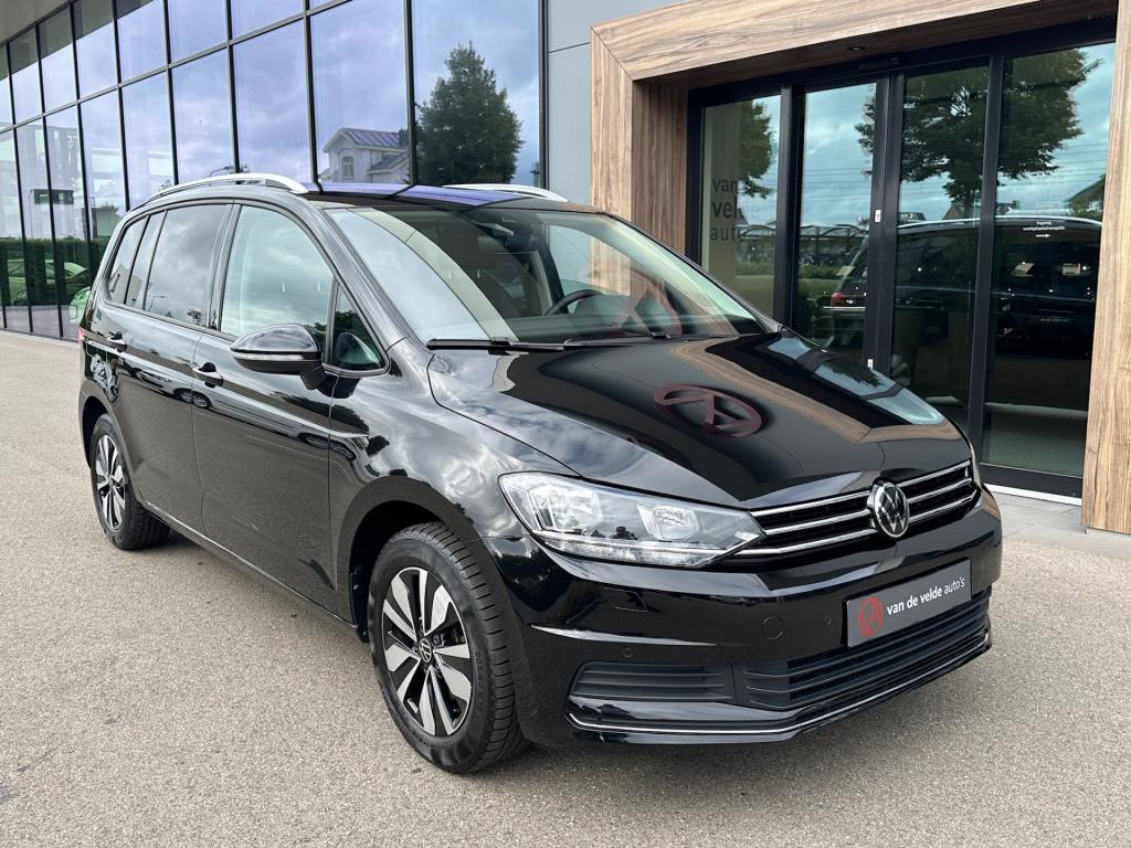 Volkswagen Touran 1.5 tsi comfortline 7-persoons | keyless | navi | camera 