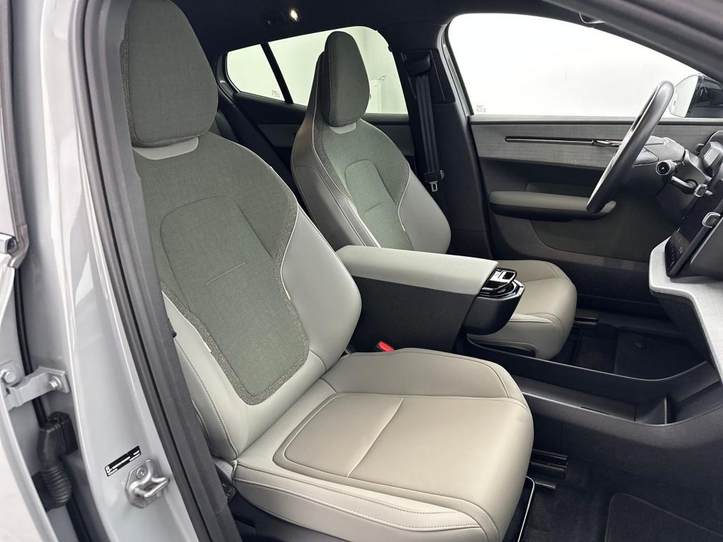 Volvo Ex30 extended plus 69 kwh/272pk| adap.cruise| camera| h&k sound| blis