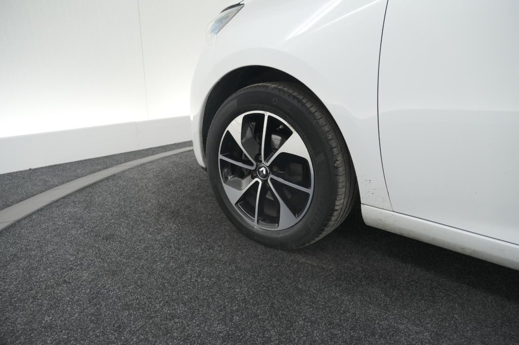 Renault Zoe q90 intens quickcharge 41 kwh | huuraccu | parkeersensoren | na