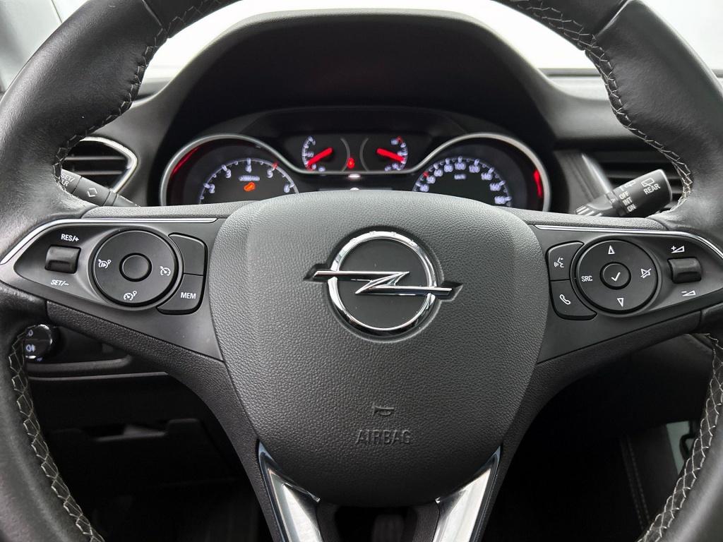 Opel Grandland X 1.2 turbo business executive| trekhaak | panoramadak |
