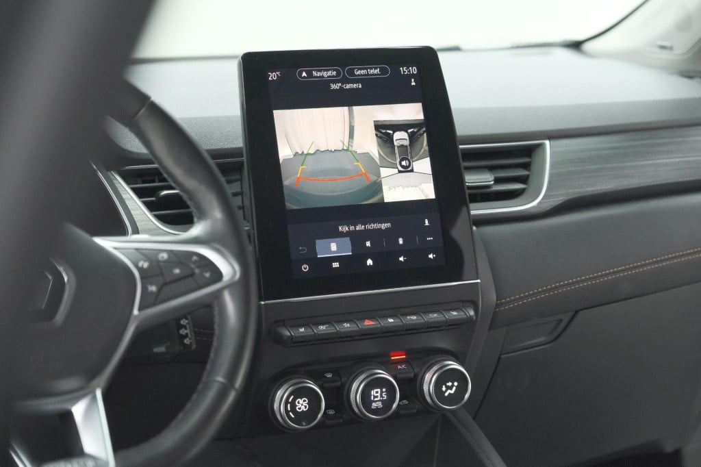 Renault Captur tce 130 edc initiale paris | trekhaak | adaptieve cruise con