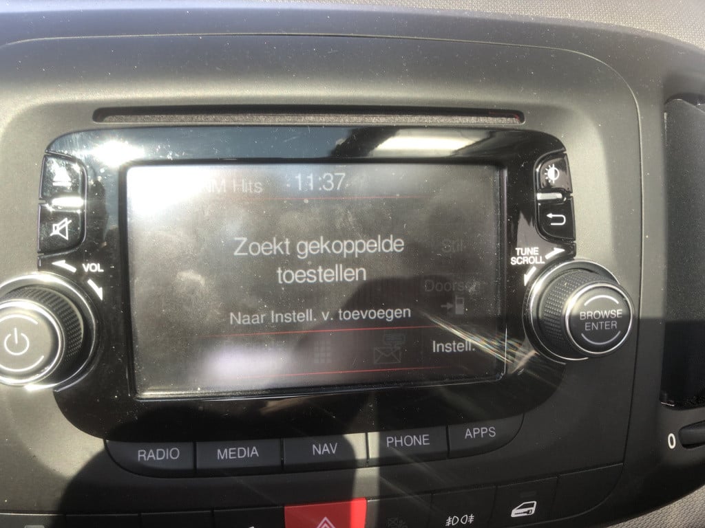 Fiat 500 L living 1.4 t-jet 120pk lounge panoramadak 5-drs