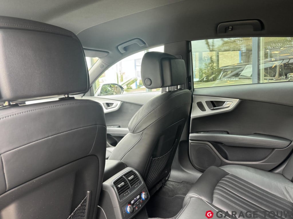 Audi A7 sportback 2.8 fsi quattro s edition orig. nl 95k km